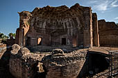 Villa Adriana, Terme con eliocamino.